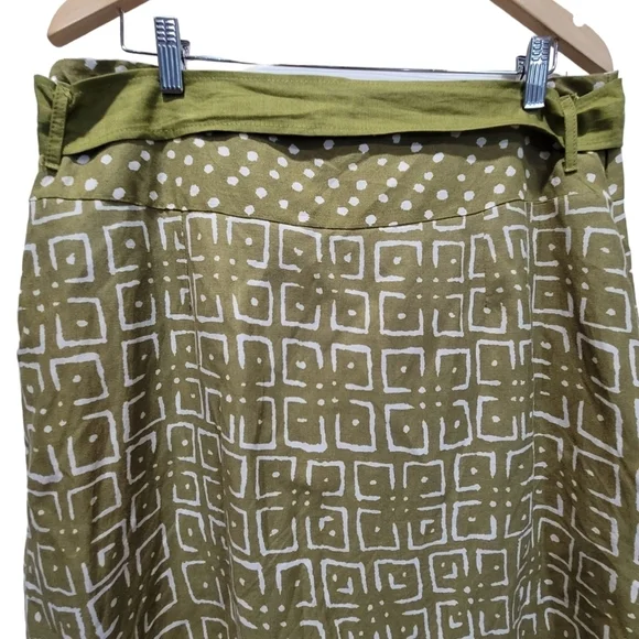 XL Avocado Green Geometric Skirt with Waist Tie String Side Zipper Liner Midi - Picture 5 of 8